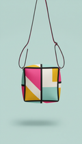 Bolso crossbody negro chic gráfico